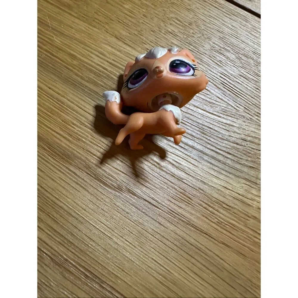 Littlest Pet Shop #3676 Kitery Banter cat Figure – LPS Original